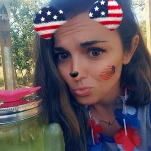 Meet your Posher, Lindsey